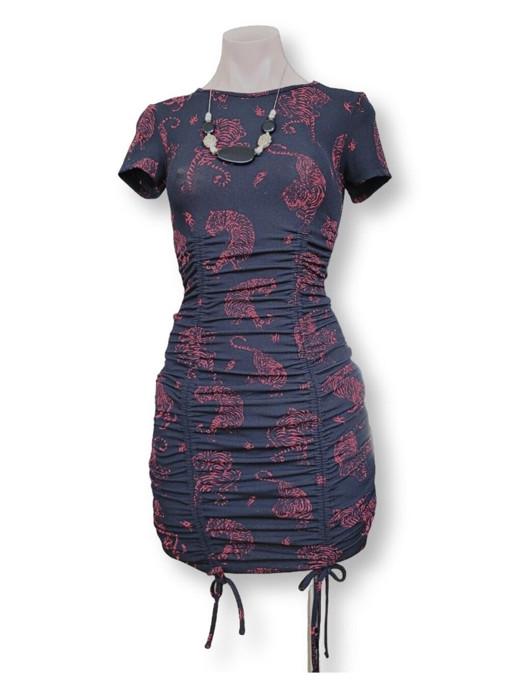 H&M Women's Black Red Dragon Graphic Ruched Bodycon Maxi Dress (size XS)